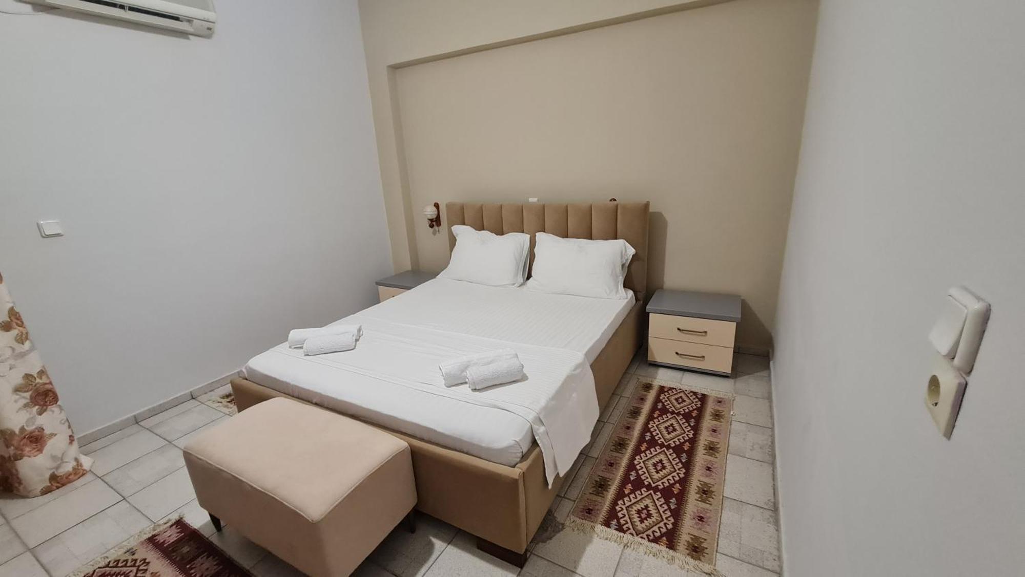 Hotel Parku I Palmave Gjirokastra Zewnętrze zdjęcie